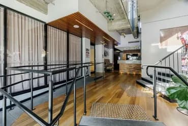 Check-in/check-out kiosk