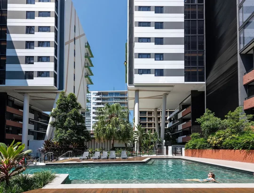 퀸즐랜드-아레나 아파트먼트 바이 클릭스