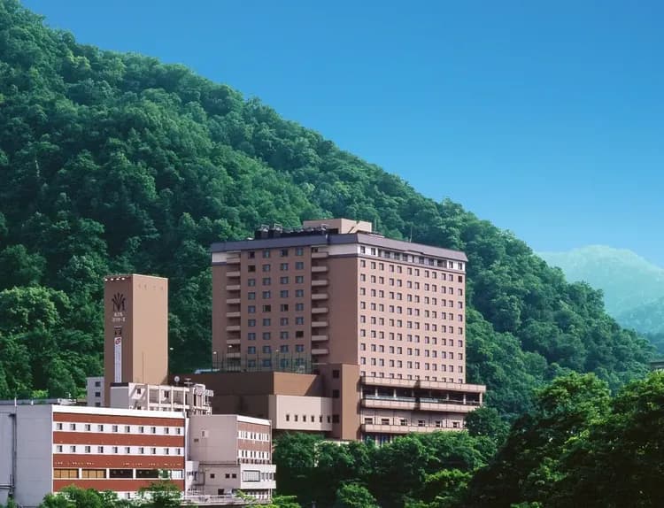 【井伊滑雪】札幌國際雙版滑雪 雪上摩托車 炭火燒BBQ 定山溪溫泉2日-9