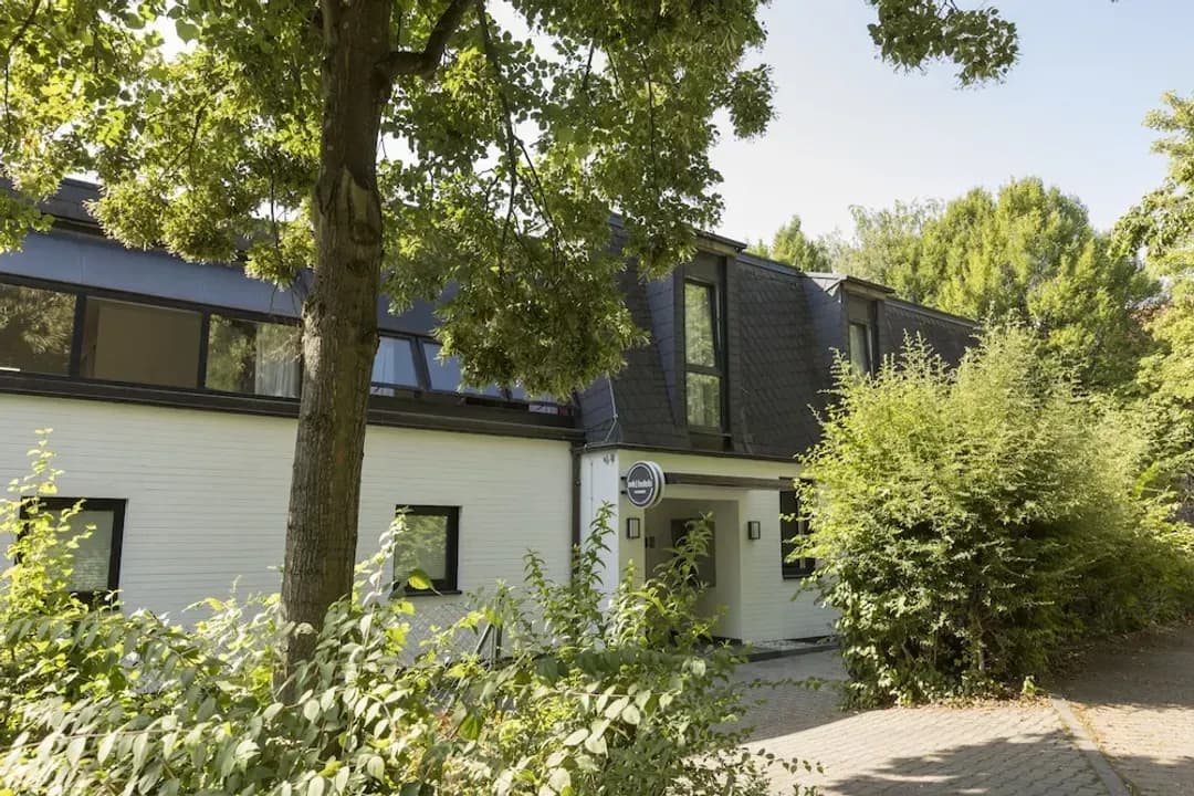 ヘッセン州-MK モンテールツィマー エッシュボルン