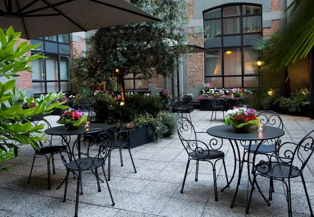 倫巴第大區-星際商務宮殿飯店