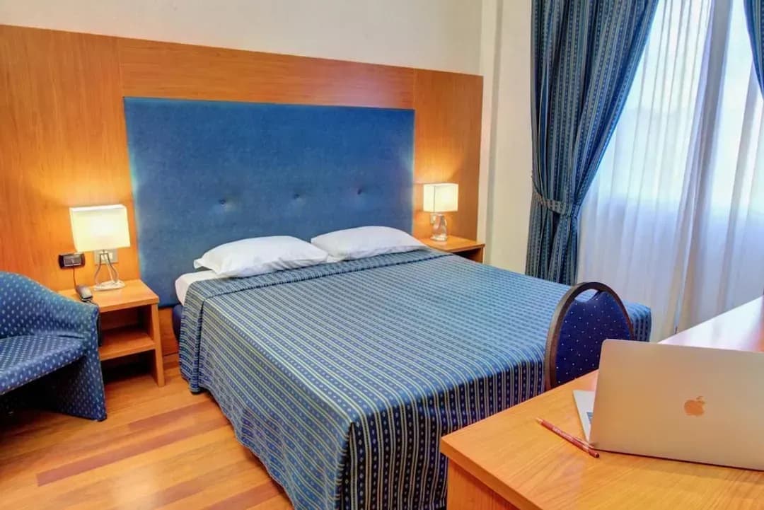 롬바르디아-호텔 멕