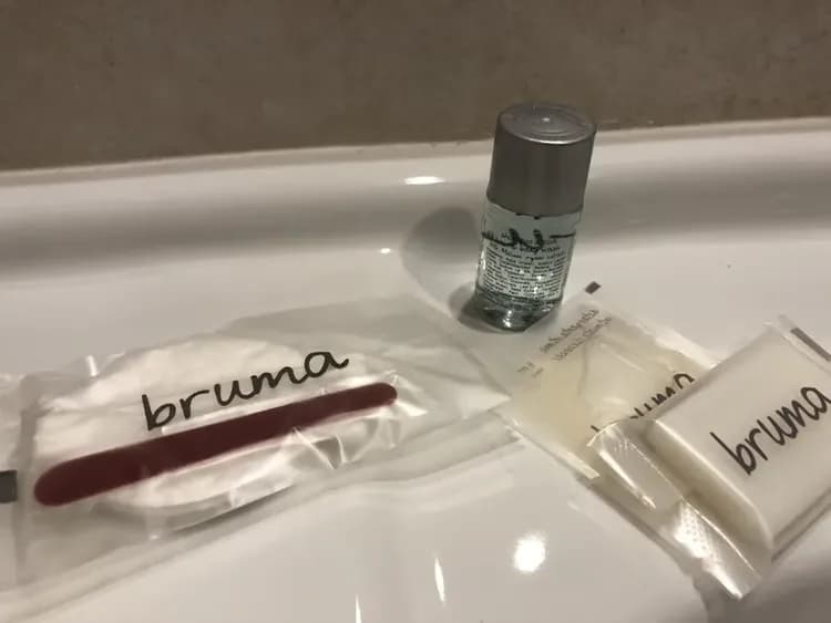 Bathroom amenities