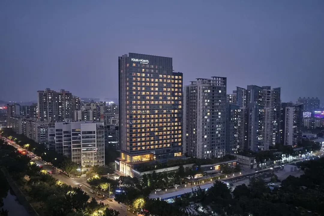 광저우 시-포 포인츠 바이 쉐라톤 광저우, 동푸