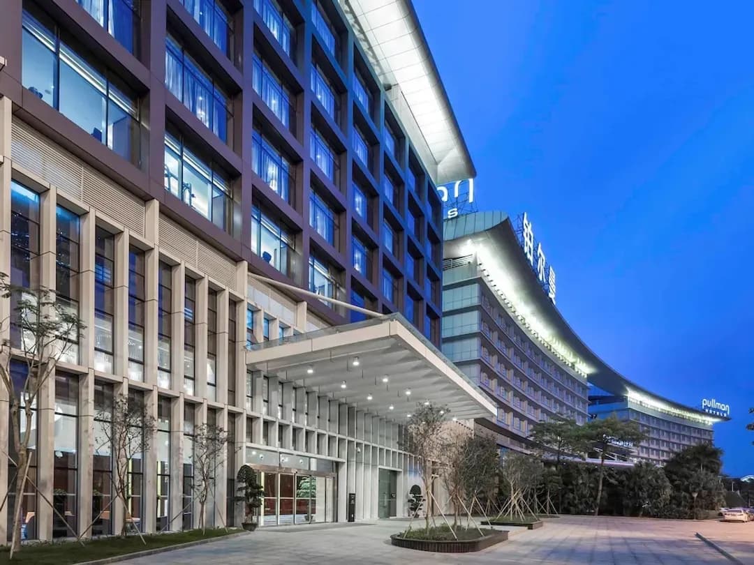 広州市（コウシュウ市）-プルマン 広州 白雲 エアポート (広州白雲机場鉑爾曼大酒店)