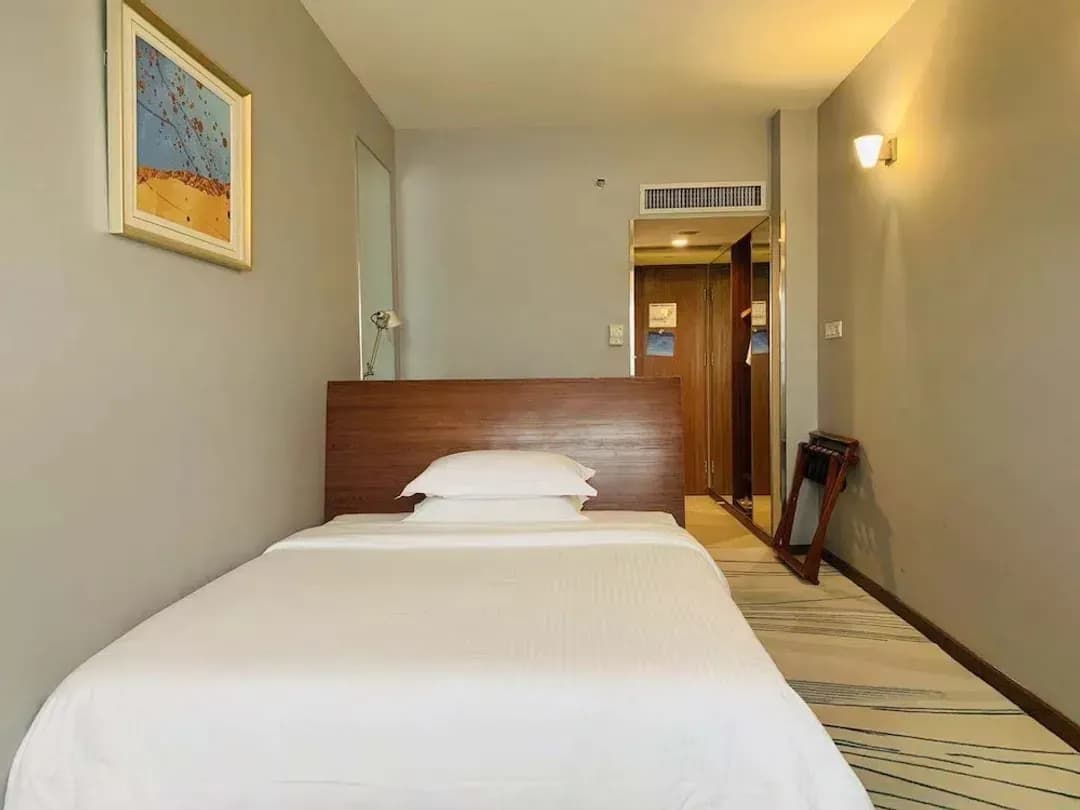 広州市（コウシュウ市）-デイズ イン 広州 (広州戴斯酒店)