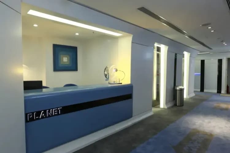 Check-in/check-out kiosk