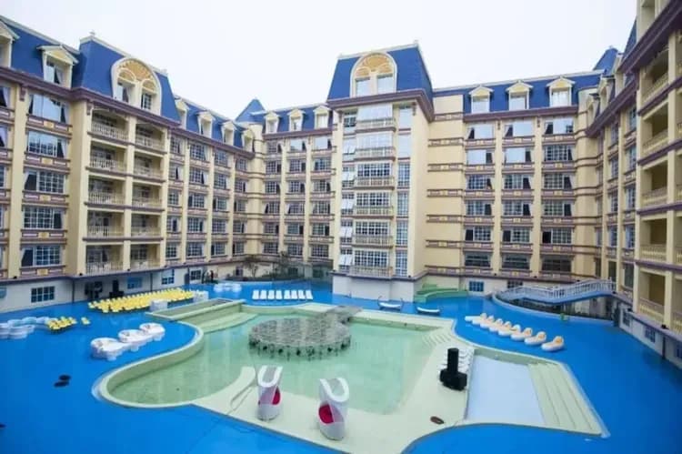 Outdoor pool