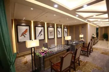 Check-in/check-out kiosk