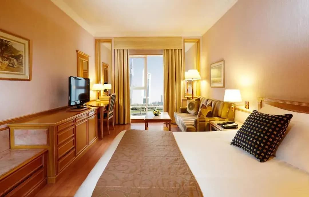 Dubai-Millennium Plaza Downtown Suites