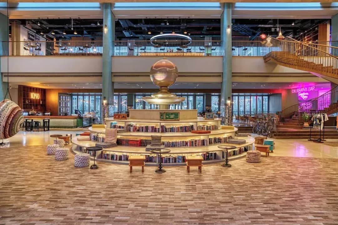 ドバイ-25 アワーズ  ホテル ドバイ ワン セントラル