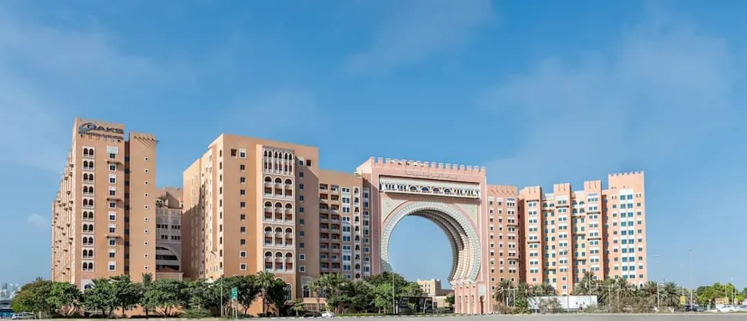 Dubai-Oaks Ibn Battuta Gate Dubai