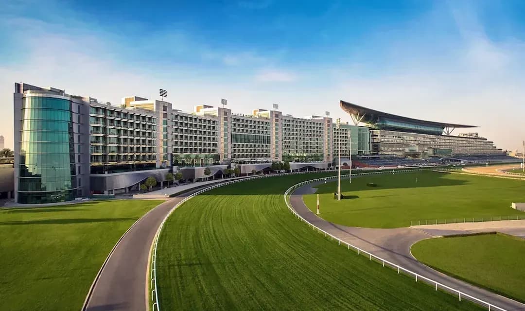 ドバイ-ザ メイダン ホテル