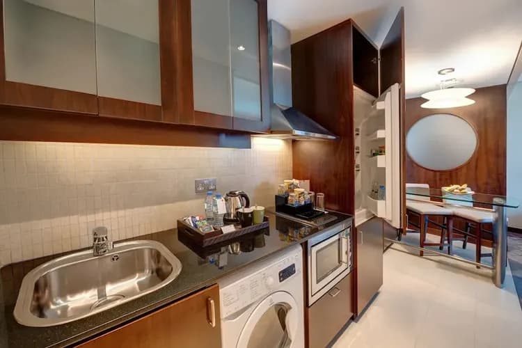 Private kitchenette