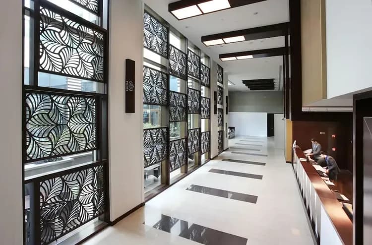 Check-in/check-out kiosk