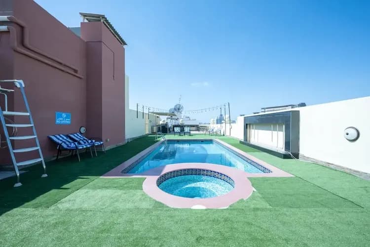Rooftop pool