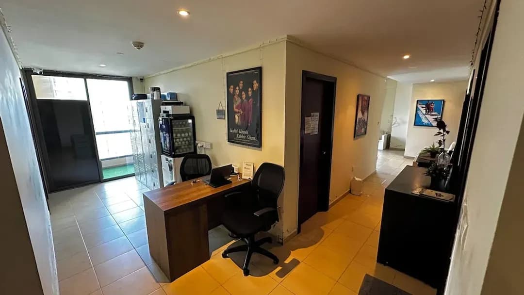 ドバイ-ボリウッドビーチホステル