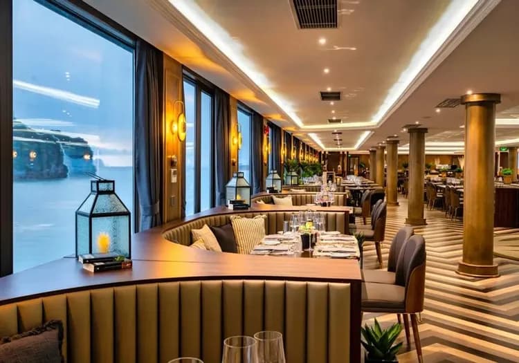 國賓號夜間派對&amp;娛樂郵輪