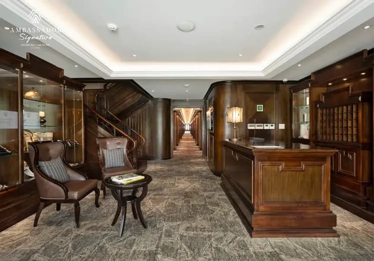 Ambassador Signature Cruise (Lan Hạ)國賓蘭夏灣大使簽名郵輪