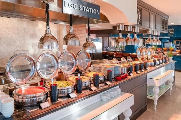 峴港福朋喜來登