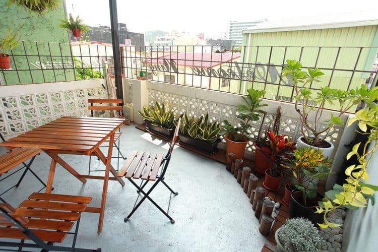 享受徐徐風吹來的舒服陽台