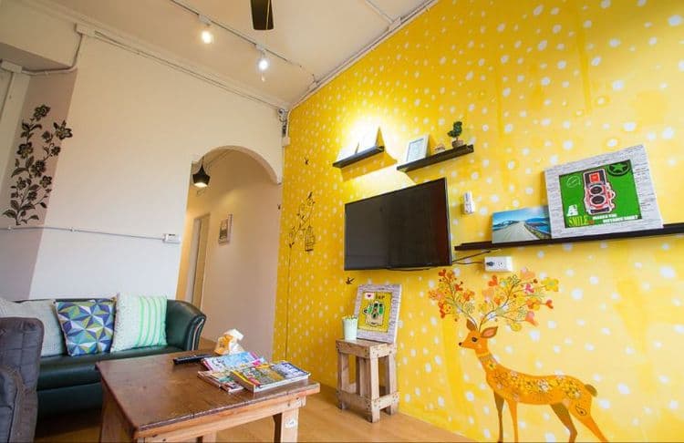 Small corner Star B & B-4