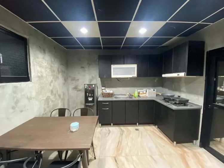 l墾丁包棟民宿lantique恆春古城工業風四臥室10人包棟IG I電動麻將l k歌l烤肉l德州撲克桌遊I步行車站三分鐘2025新開幕lline Id Kenting-timehouse-5