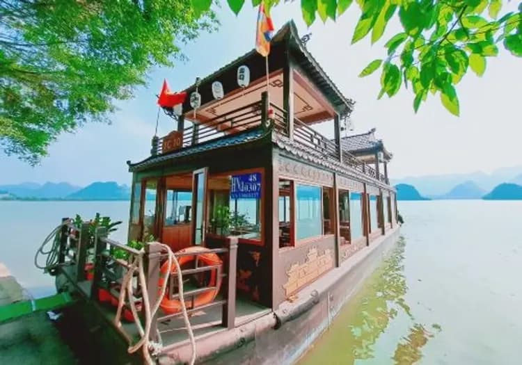 三竹寺~含單程VIP遊船+船上小吃+單程VIP電瓶車+三星廟