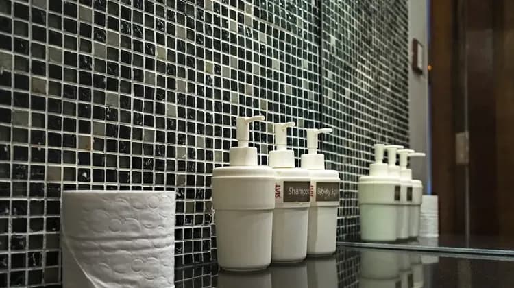 Bathroom amenities
