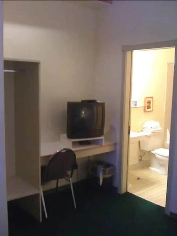 In-room business center