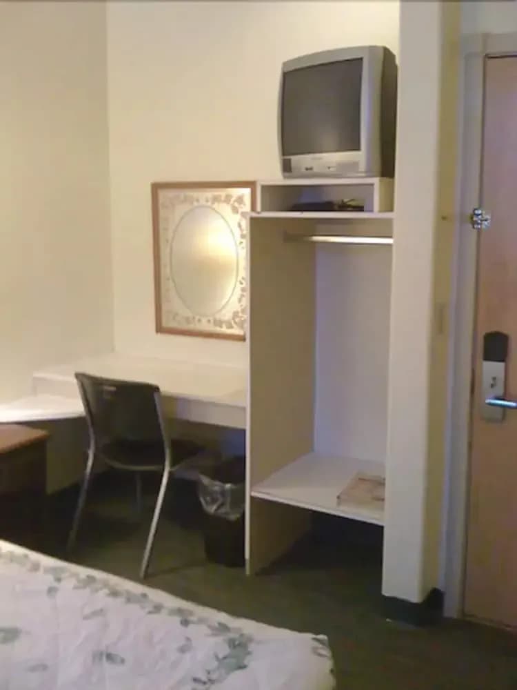 In-room business center