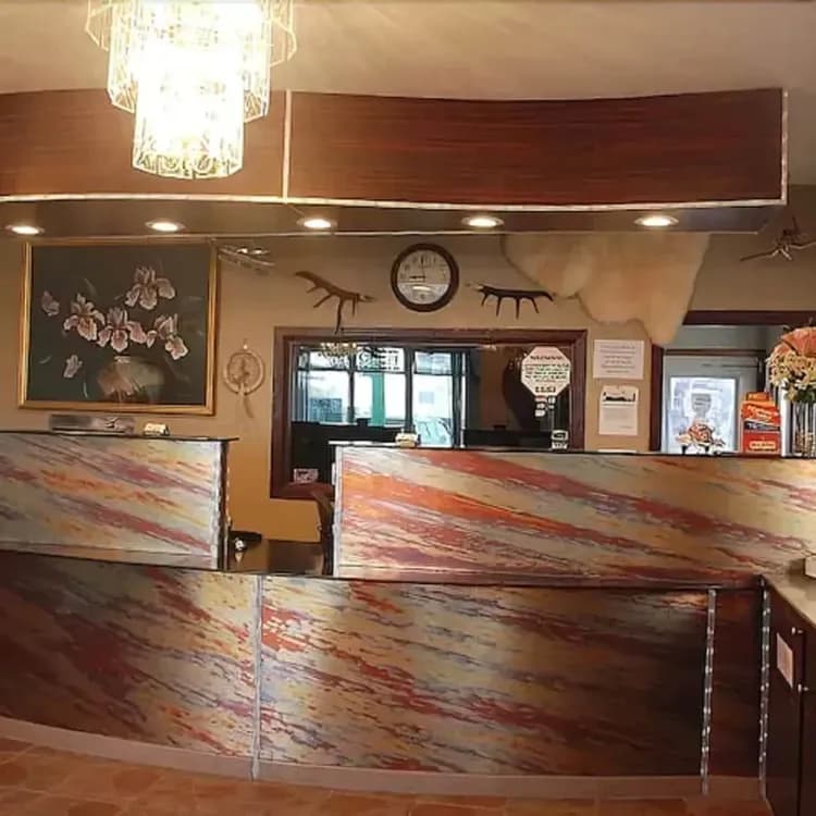 Check-in/check-out kiosk