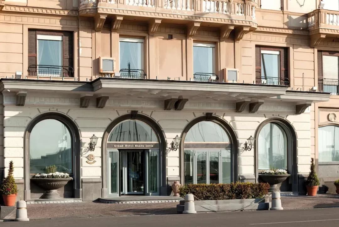 캄파니아-그랜드 호텔 산타루치아