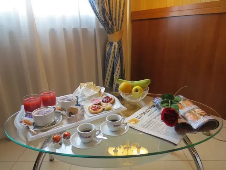 Room service - dining