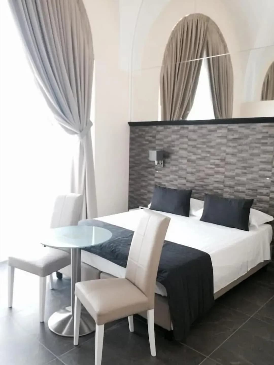 Campania-Boutique Hotel Piazza Carità