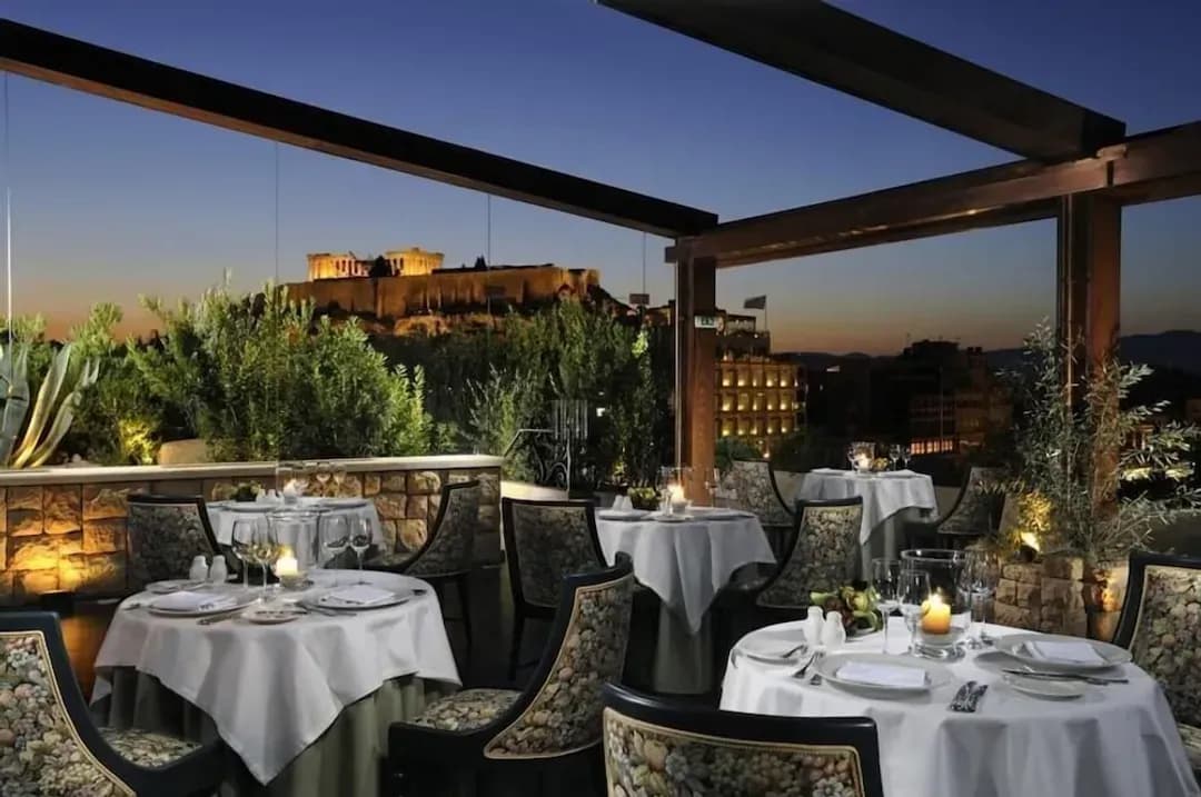 アッティカ-ロイヤル オリンピック ホテル