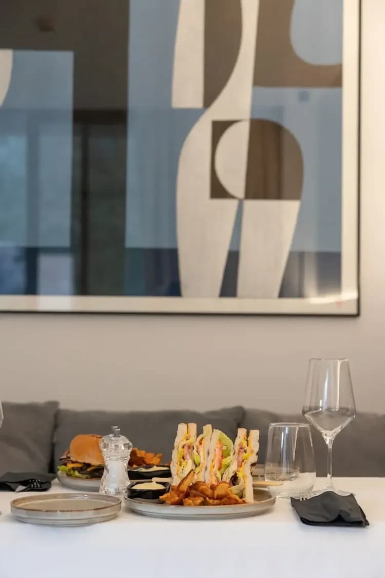 Room service - dining