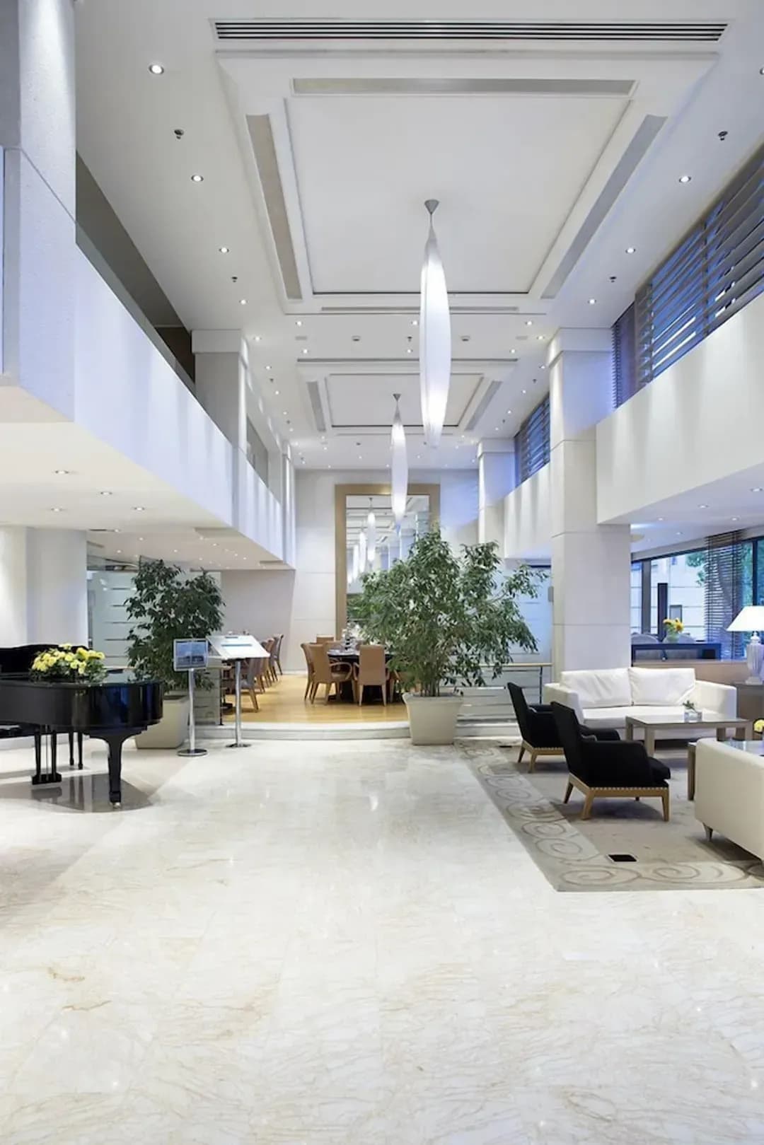 아티카-골든 에이지 호텔