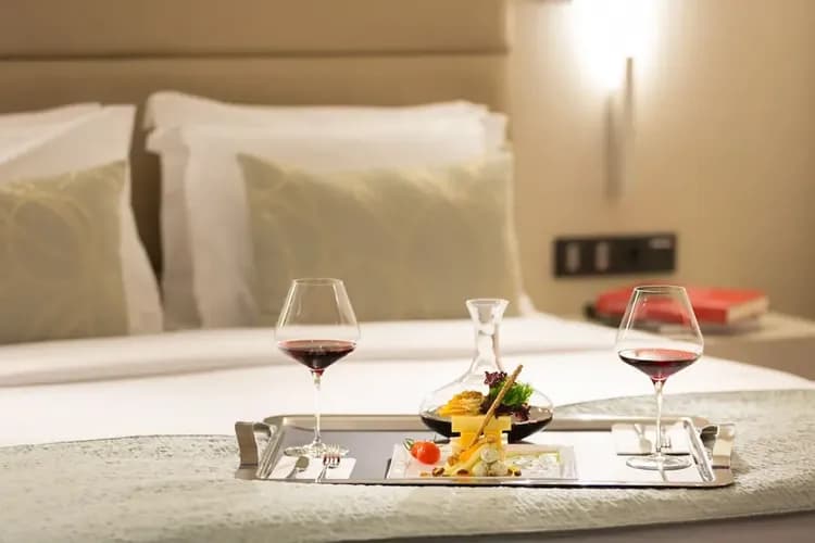 Room service - dining