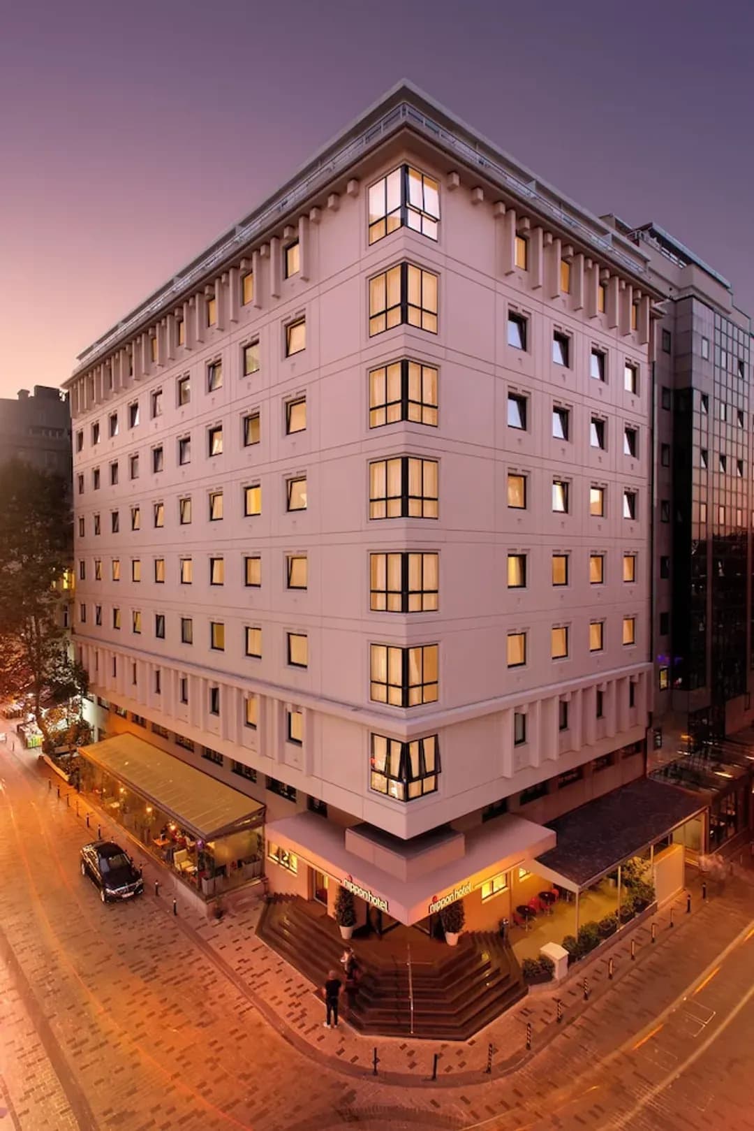 イスタンブール人-ニッポン ホテル