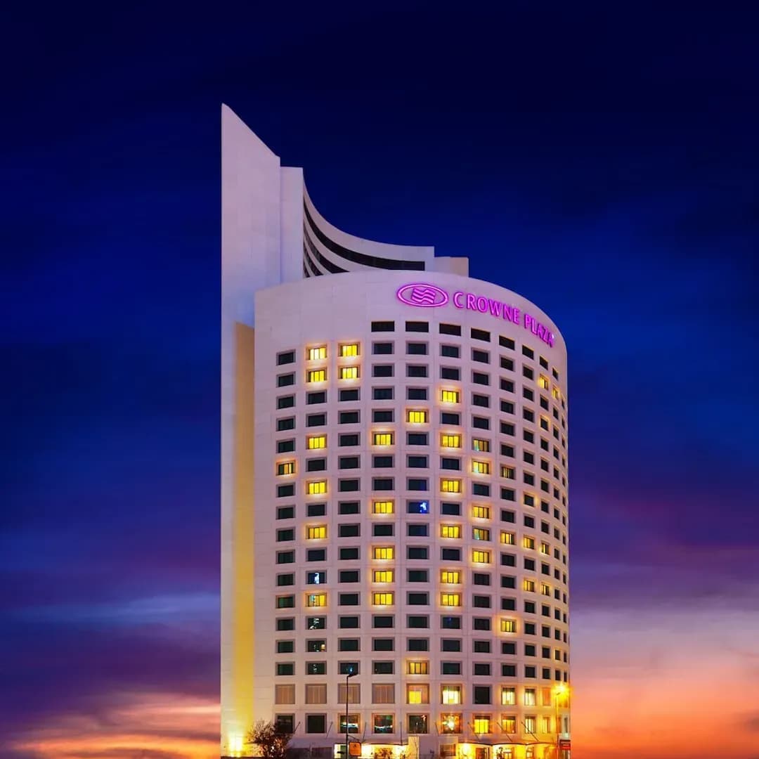 Istanbulite-Crowne Plaza Istanbul - Oryapark by IHG