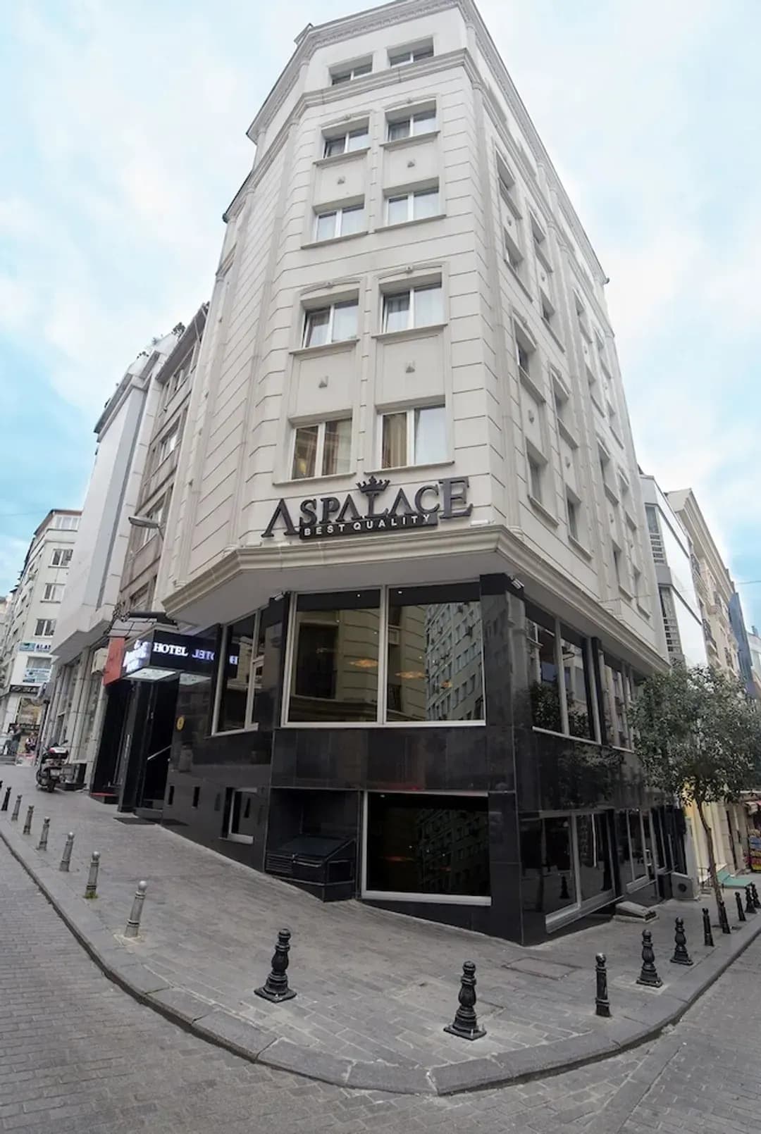 Istanbulite-Aspalace Hotel