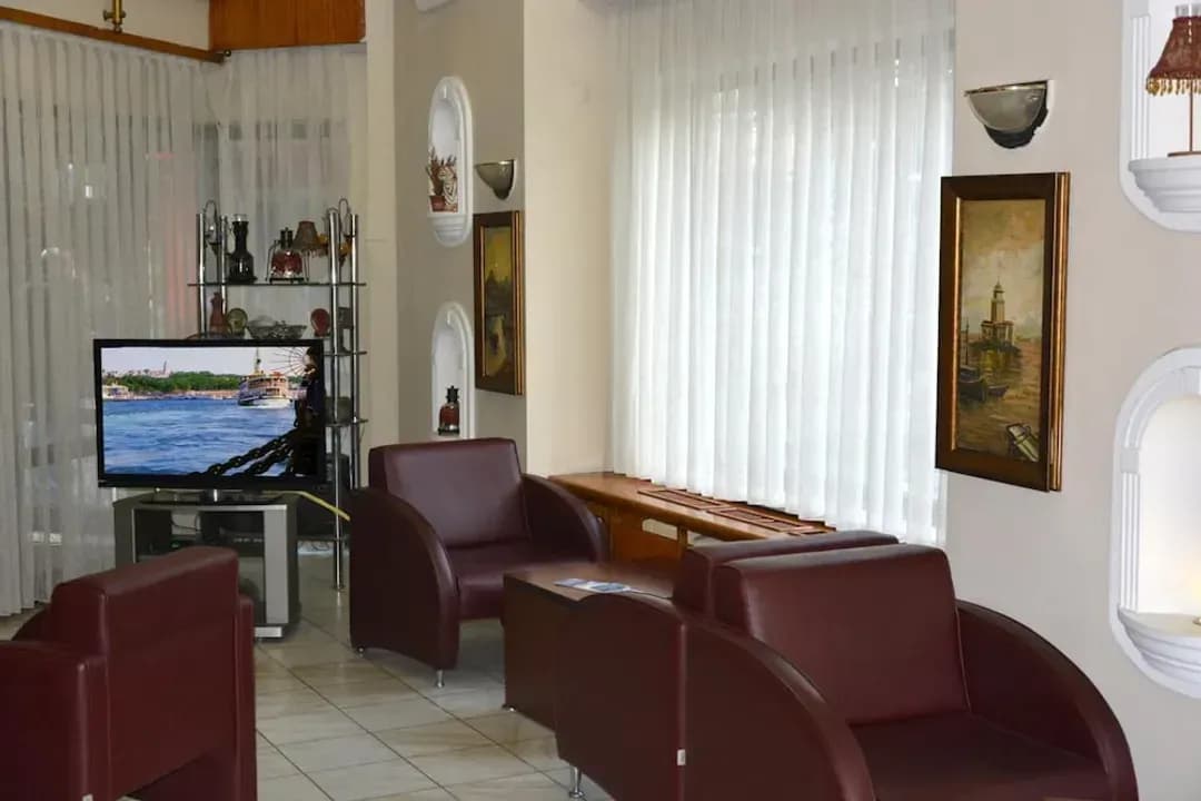 Istanbulite-Hotel Oz Villa