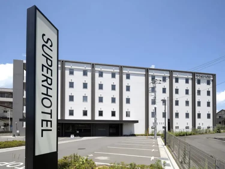 富士河口湖天然溫泉超級酒店外觀