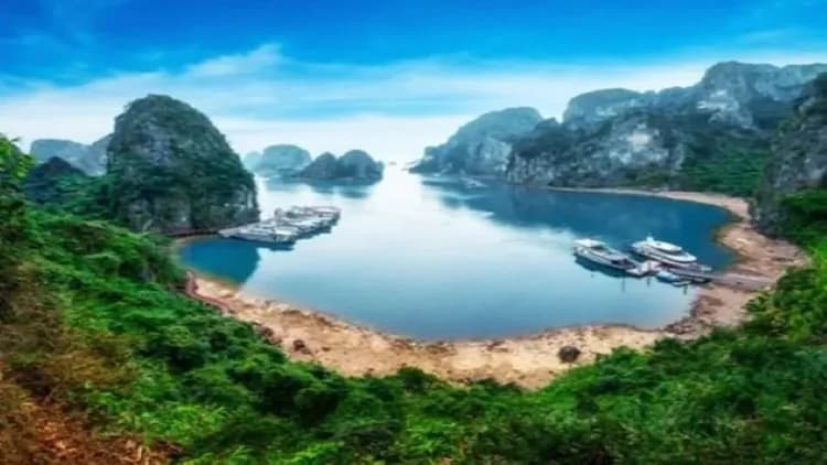 陸龍灣三谷湖小舟遊船