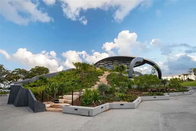 悠遊大堡礁|世界七大奇景·庫蘭達熱帶雨林·天空步道·擁抱可愛無尾熊·五星微醺酒莊·百萬遊艇·黃金凱恩斯雙城9日-12