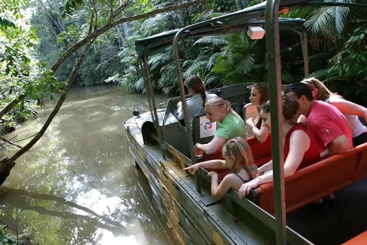 悠遊大堡礁|世界七大奇景·庫蘭達熱帶雨林·天空步道·擁抱可愛無尾熊·五星微醺酒莊·百萬遊艇·黃金凱恩斯雙城9日-9