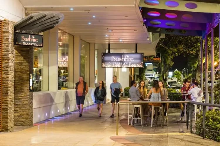 巴西窯烤：Bushfire Flame Grill