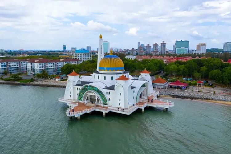 【嗨玩馬來西亞、早鳥減1000】世界遺產、黃昏愛之船、雲頂纜車、彩虹黑風洞、黃金棕櫚渡假村五日-6