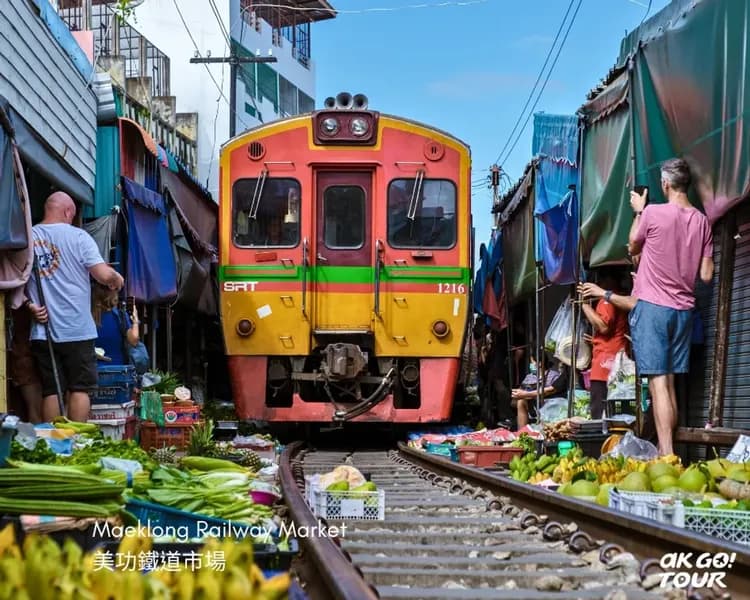 【曼谷出發 · 私人包車】丹嫩沙朵水上市場 + 椰林咖啡館＋夜市一日遊-10